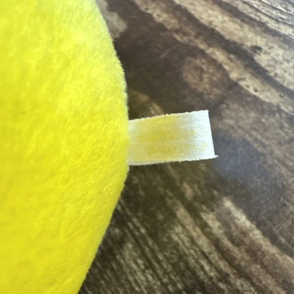 Pikachu Pokemon Tomy Fuzzy Squeeze‎ Sound Plush 9